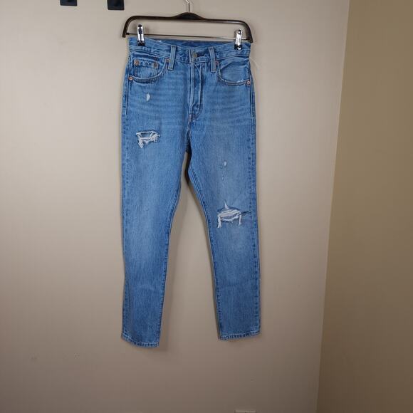 Levi's Premium 501 Skinny Button Fly Jeans Light Wash Size 24 - Picture 1 of 12